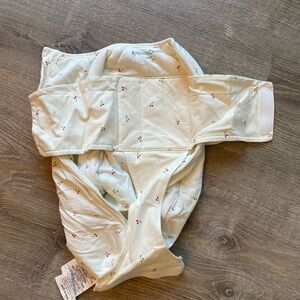 SNOO comforter sleep sack, Cherry Print, size small